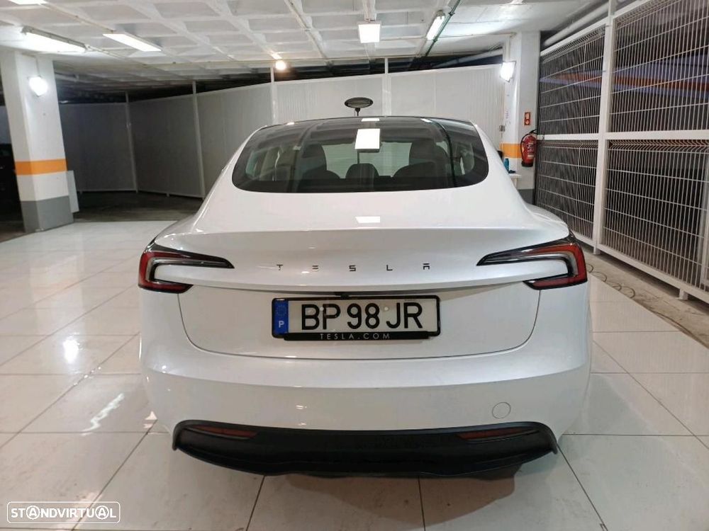 Tesla Model 3 Tração Traseira Premium - 33
