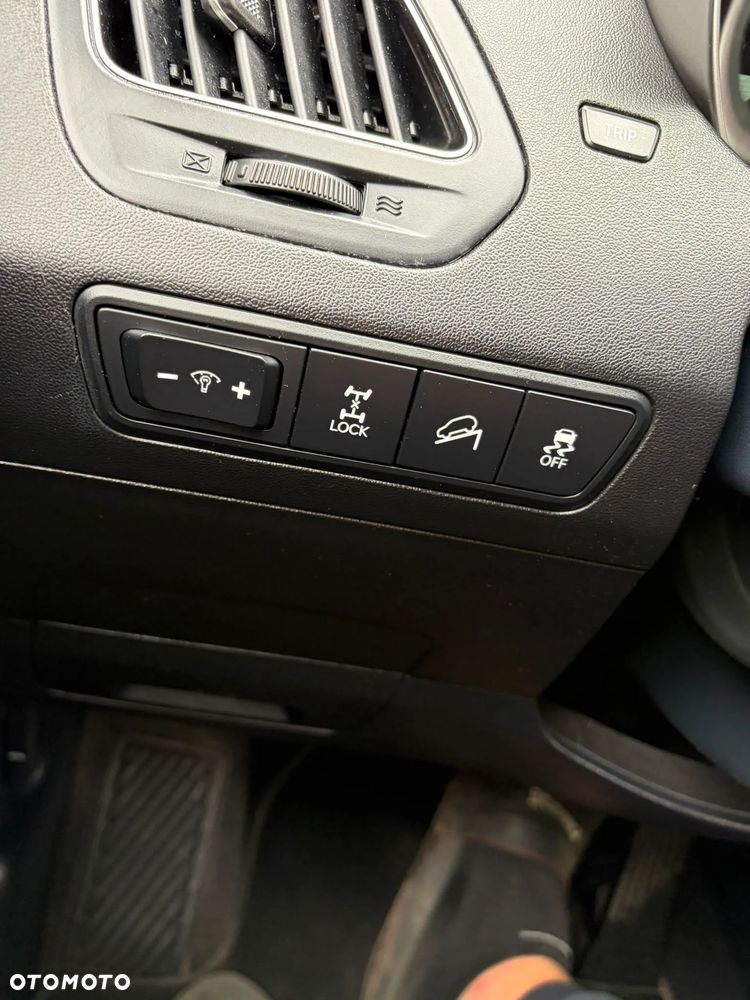 Hyundai ix35 2.0 CRDi 4WD Automatik Premium - 17