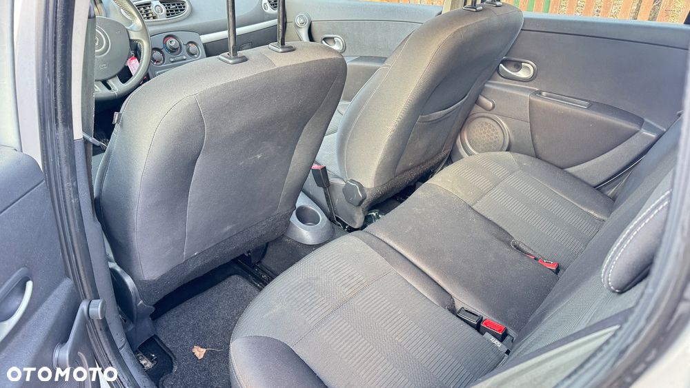 Renault Clio 1.5 dCi Dynamique - 13