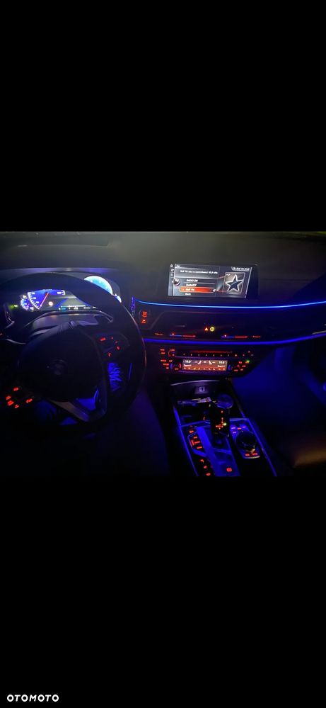 BMW Seria 7 740d xDrive - 6