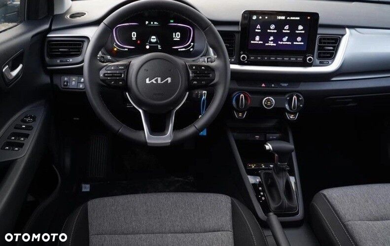 Kia Stonic - 11