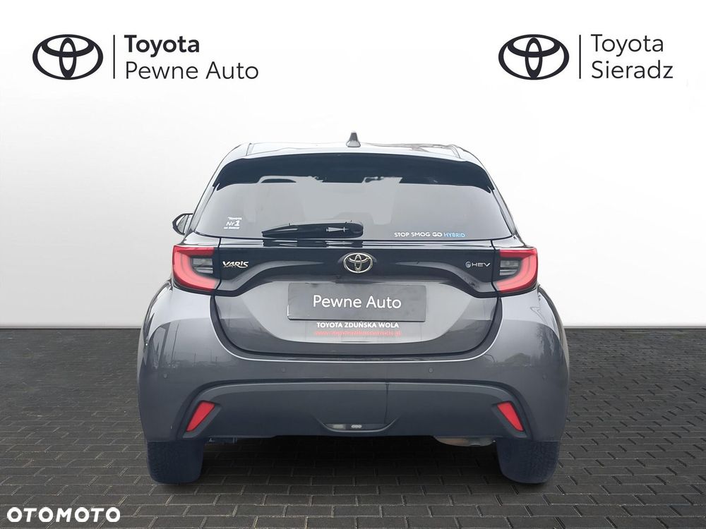 Toyota Yaris Hybrid 1.5 Style - 6