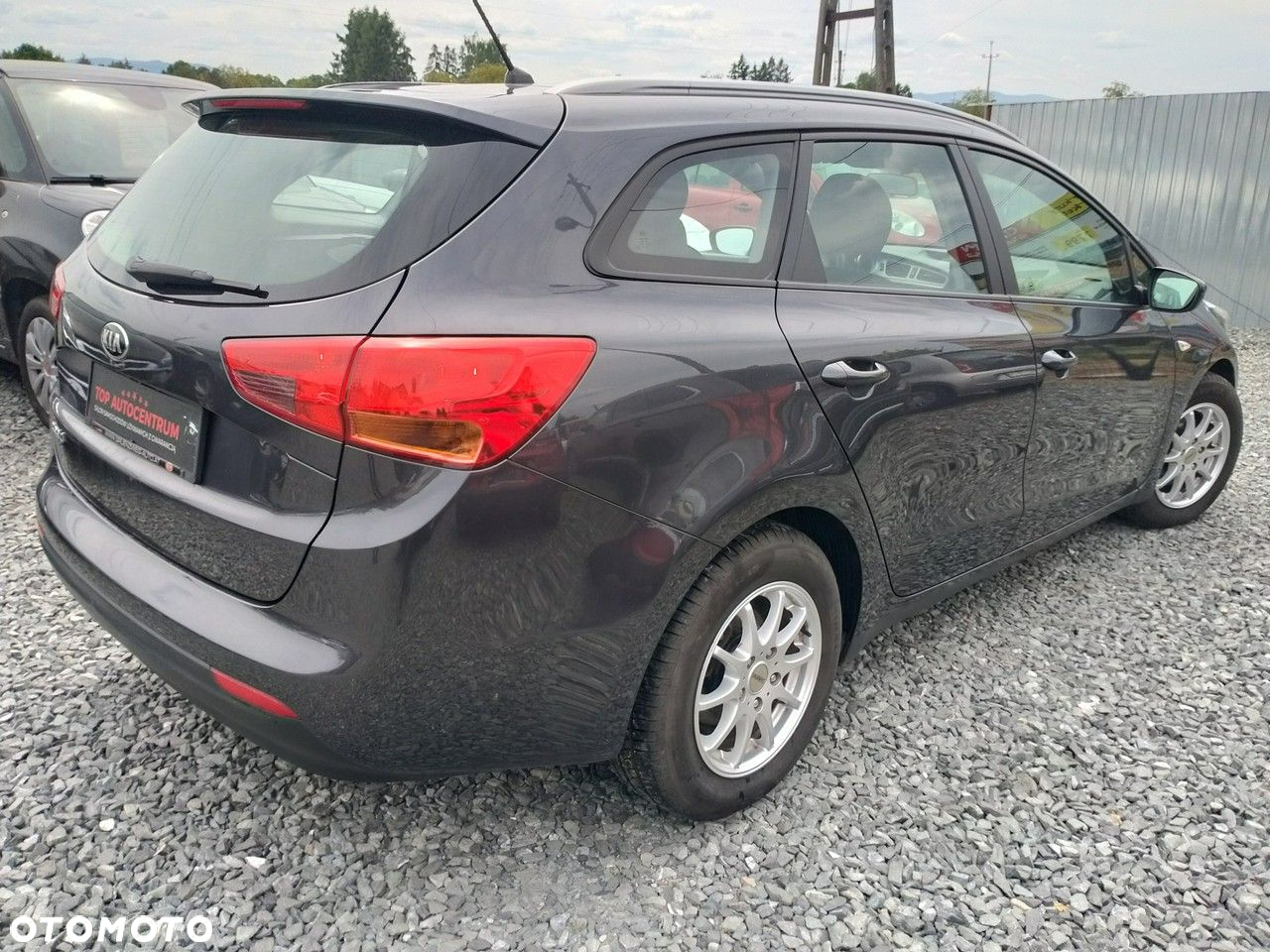 Kia Ceed - 6