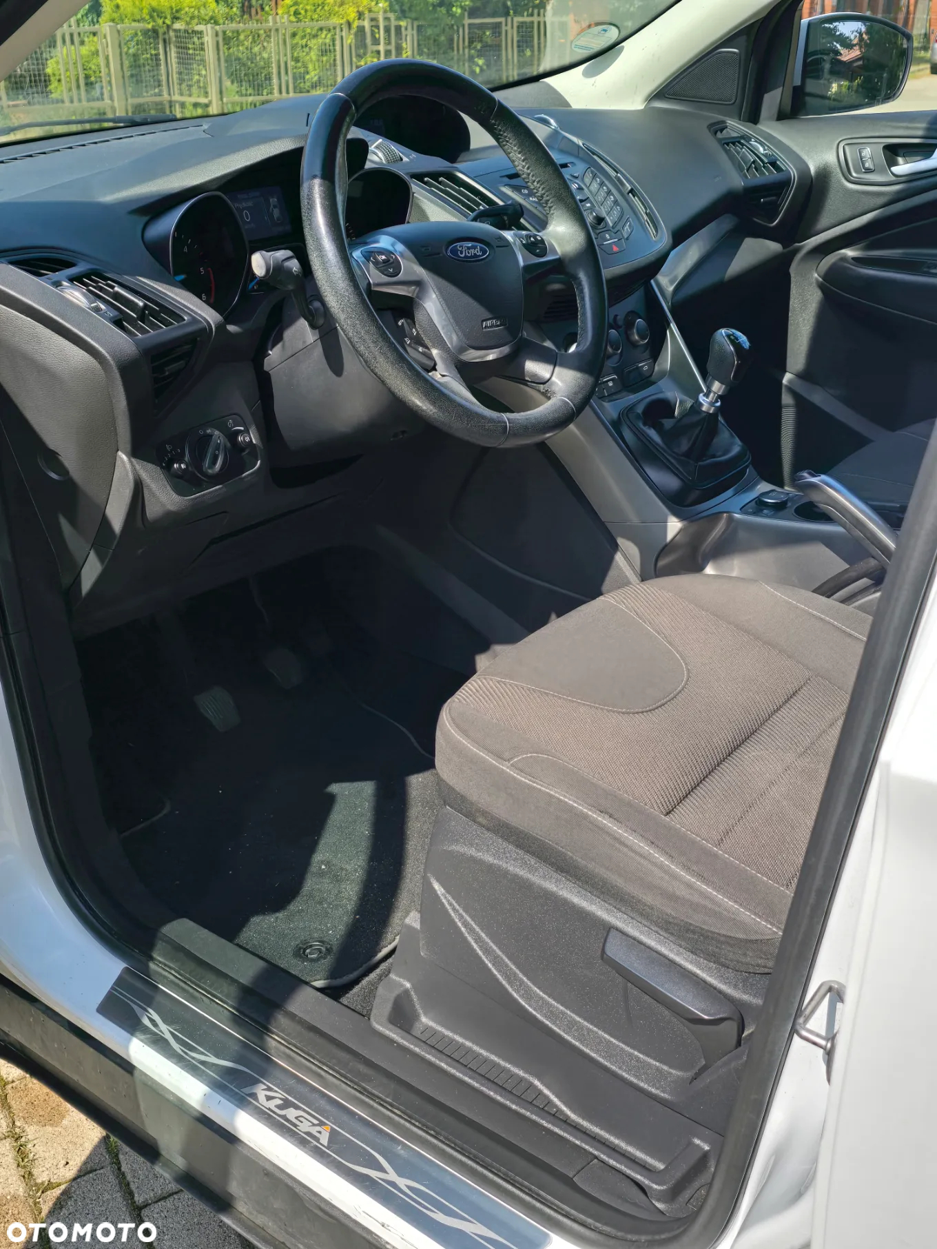 Ford Kuga 2.0 TDCi 4x4 Individual - 5