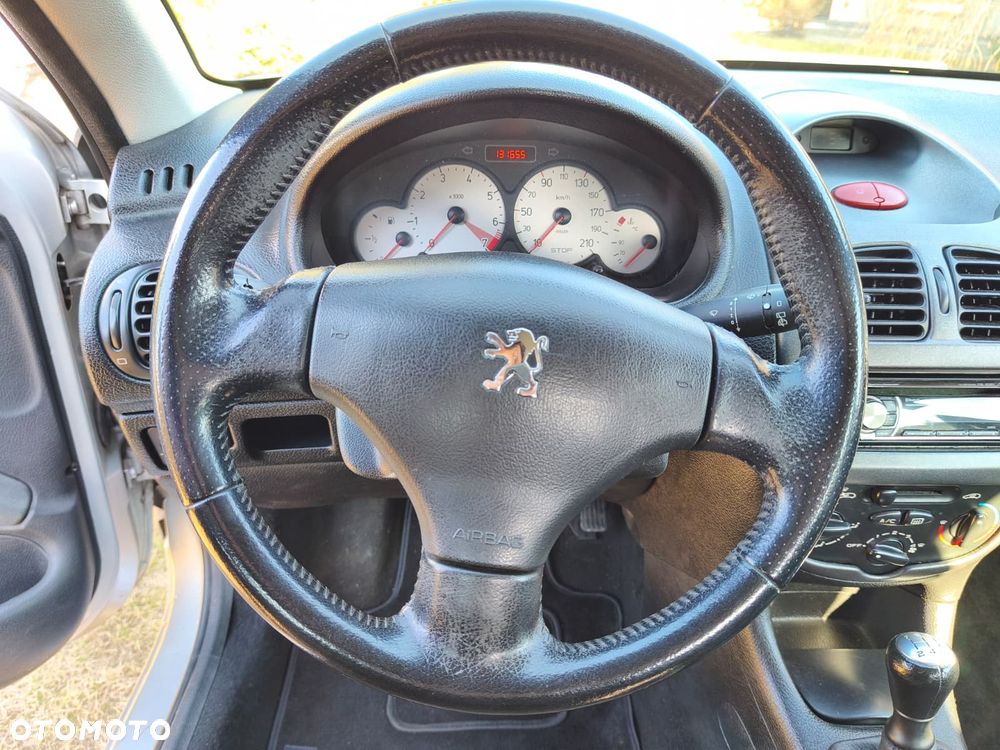 Peugeot 206 1.4 Happy ABS - 9