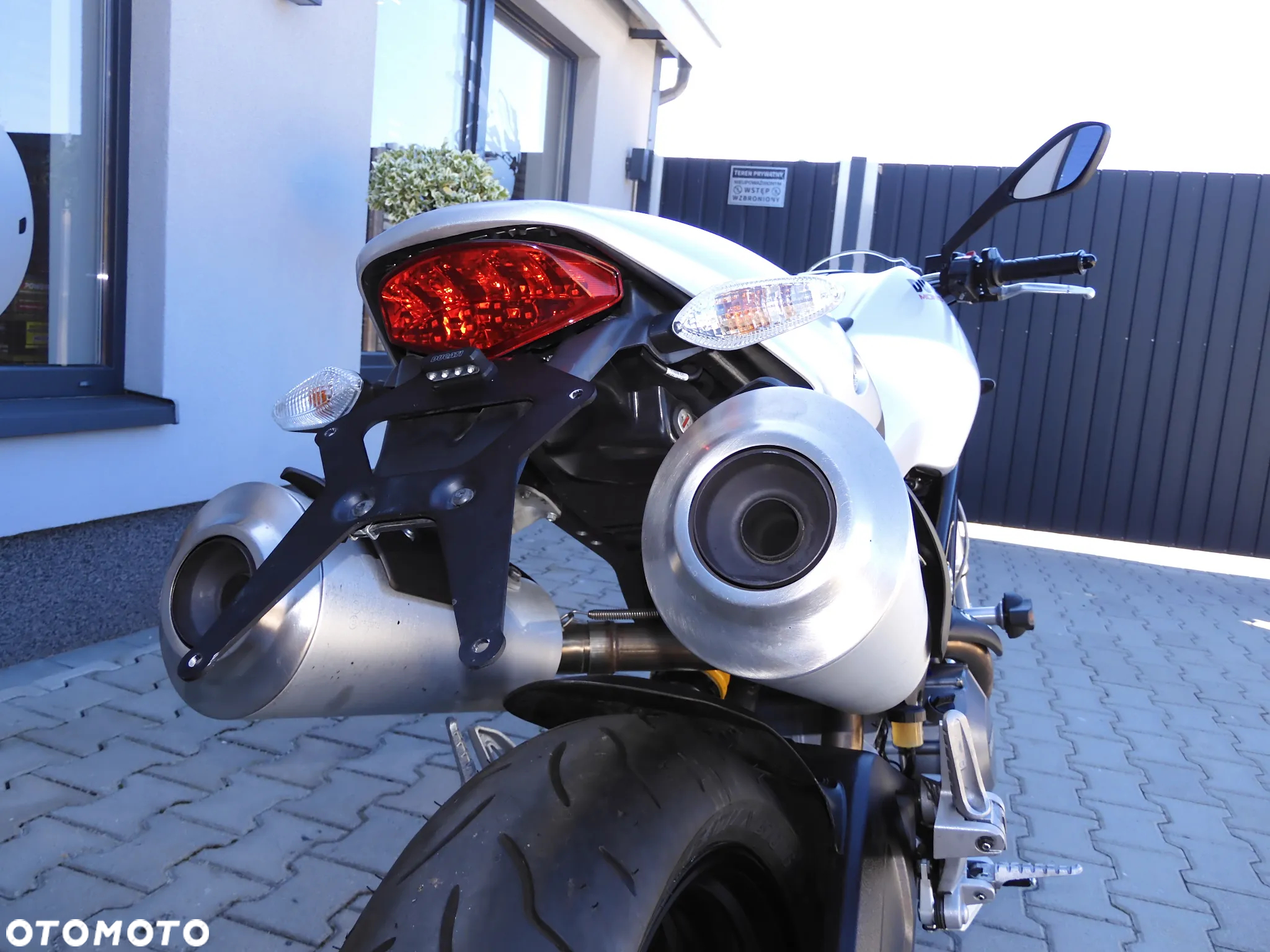 Ducati 696 - 14