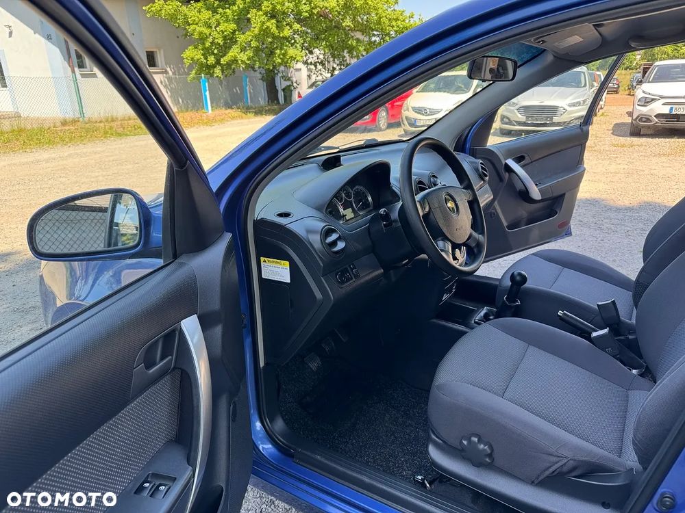 Chevrolet Aveo - 18