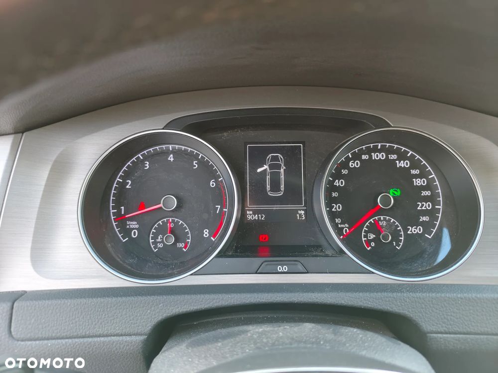 Volkswagen Golf - 14