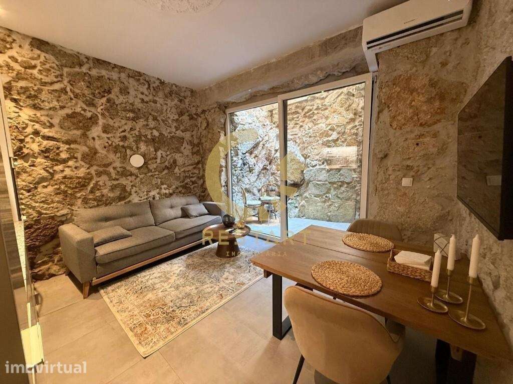 Apartamento T1 Renovado com Terraço e Licença AL com excelente localiz - Grande imagem: 3/26
