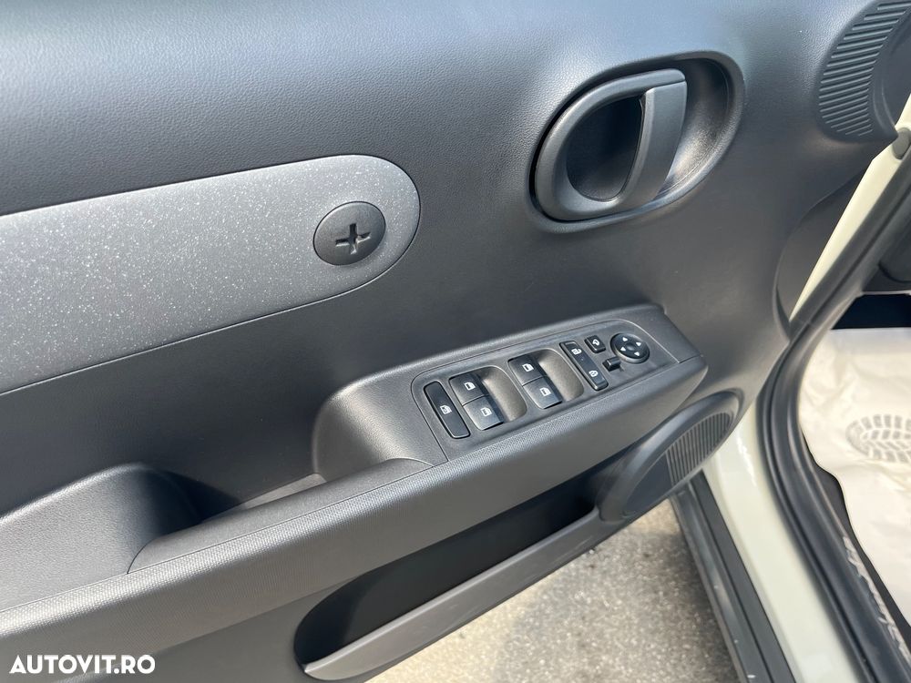 Hyundai Inster 49 kWh 115 CP Highway - 17