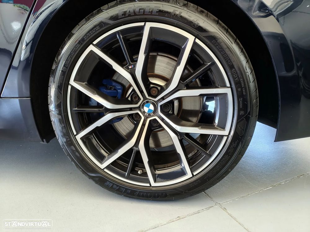 BMW 530 e Pack M — fotografia 34