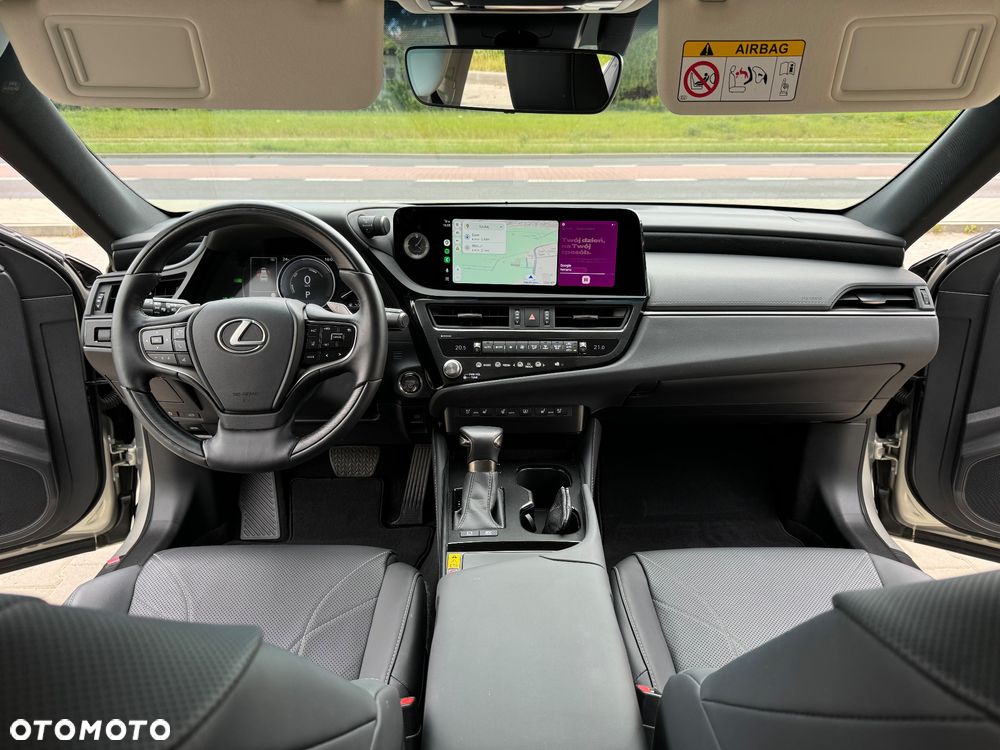 Lexus ES 300h Prestige - 7