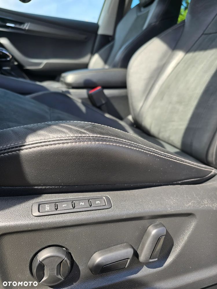 Skoda Karoq 1.5 TSI ACT 4x2 Style DSG - 15