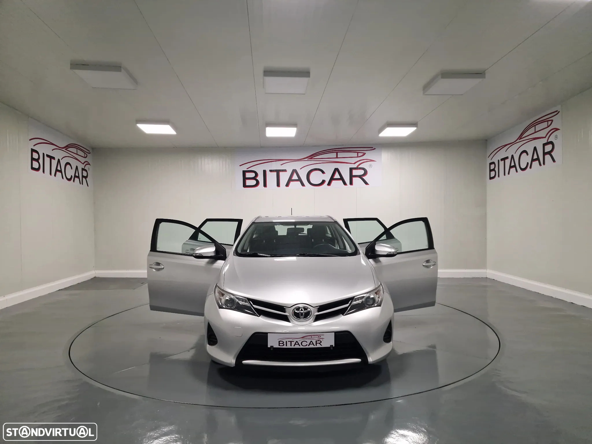 Toyota Auris Touring Sports 1.4 D-4D Comfort+J16 - 6