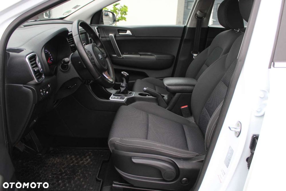 Kia Sportage 1.6 GDI Business Line 2WD - 17