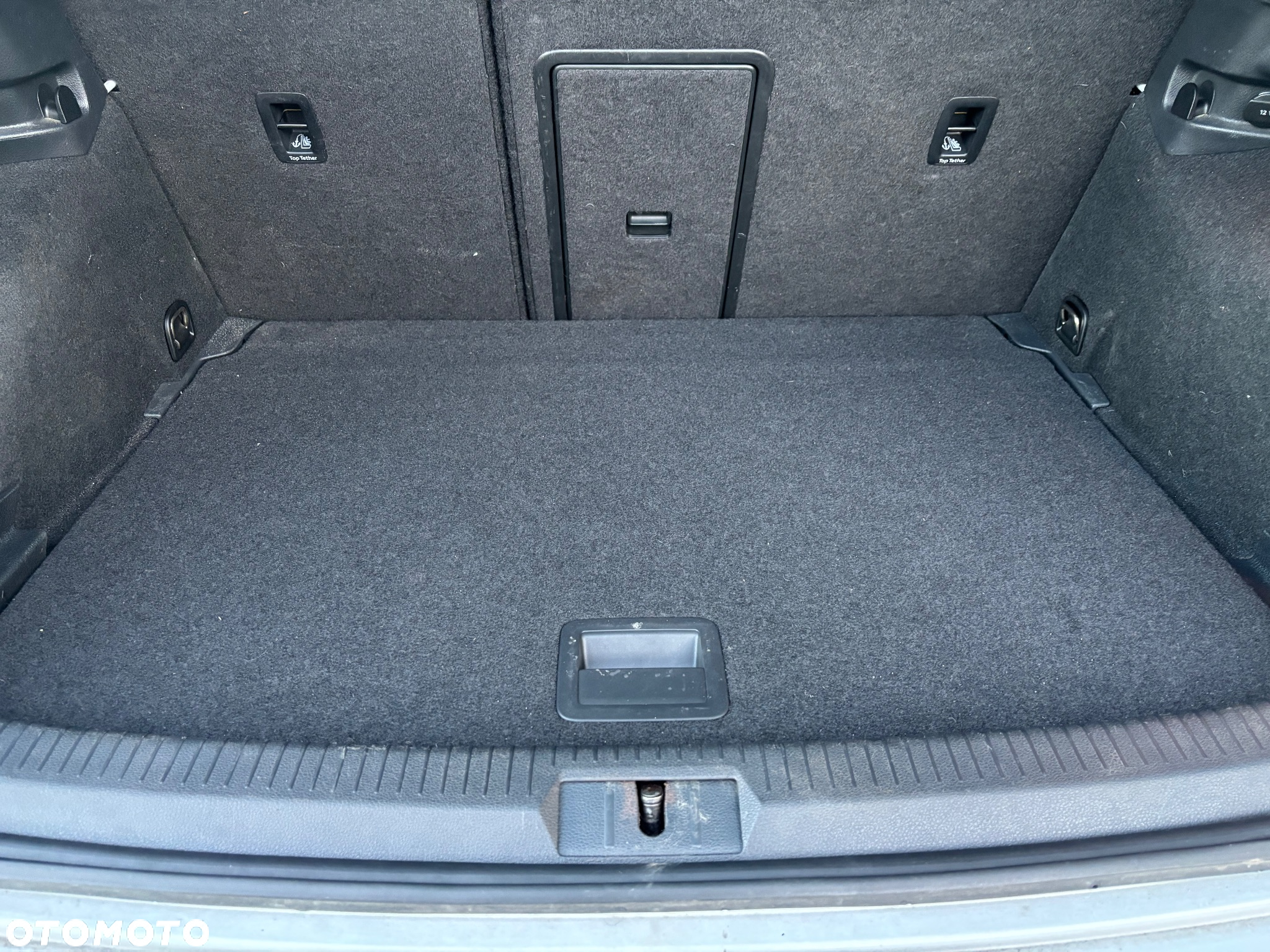 Volkswagen Golf - 14