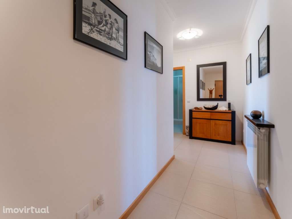 Apart T3 com garagem em condomínio com 2 piscinas e jardim na Nazar... - Grande imagem: 2/26