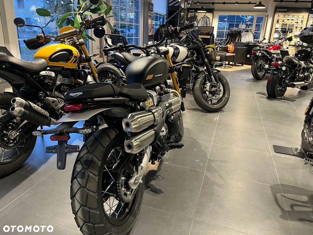 Triumph Bonneville - 7