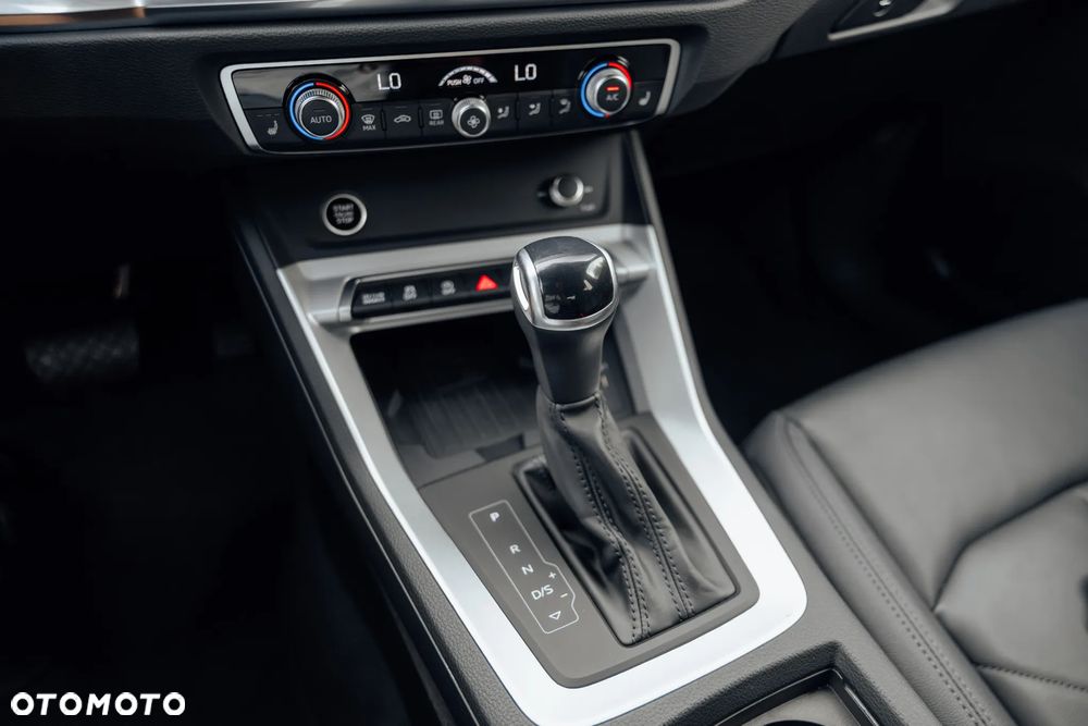 Audi Q3 45 TFSI Quattro S-Line S tronic - 14