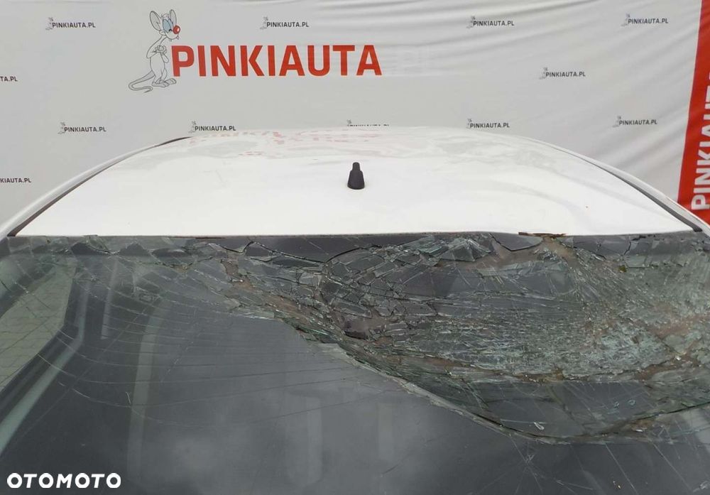 Toyota Aygo x-play - 4