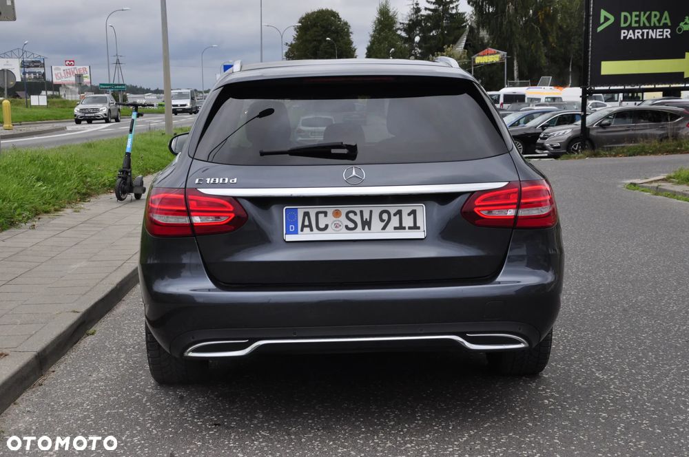 Mercedes-Benz Klasa C 180 (BlueTEC) d T 7G-TRONIC Avantgarde - 4