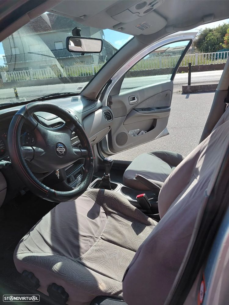 Nissan Almera - 5