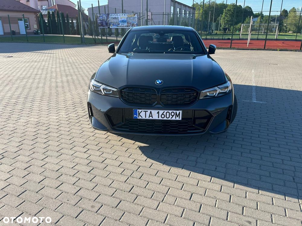 BMW Seria 3 330i M Sport - 29