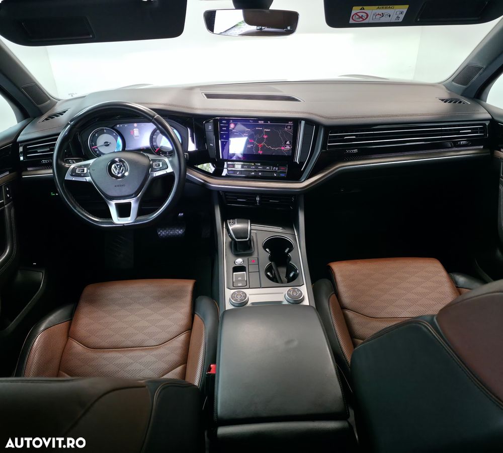 Volkswagen Touareg 3.0 V6 TDI 4Motion DPF Automatik Elegance - 30