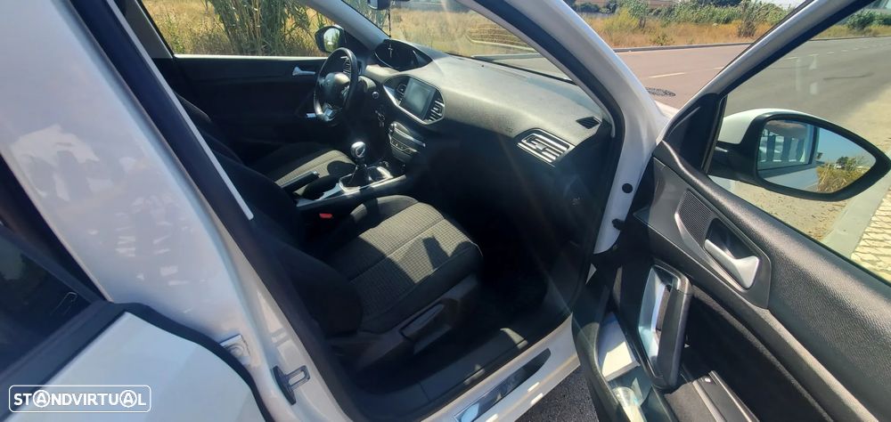 Peugeot 308 SW 1.5 BlueHDi Style - 5