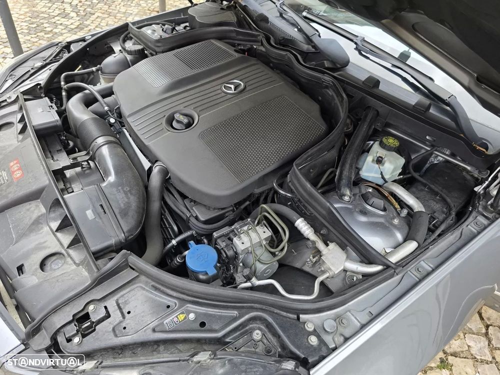 Mercedes-Benz E 250 CDi Avantgarde BlueEfficiency - 22