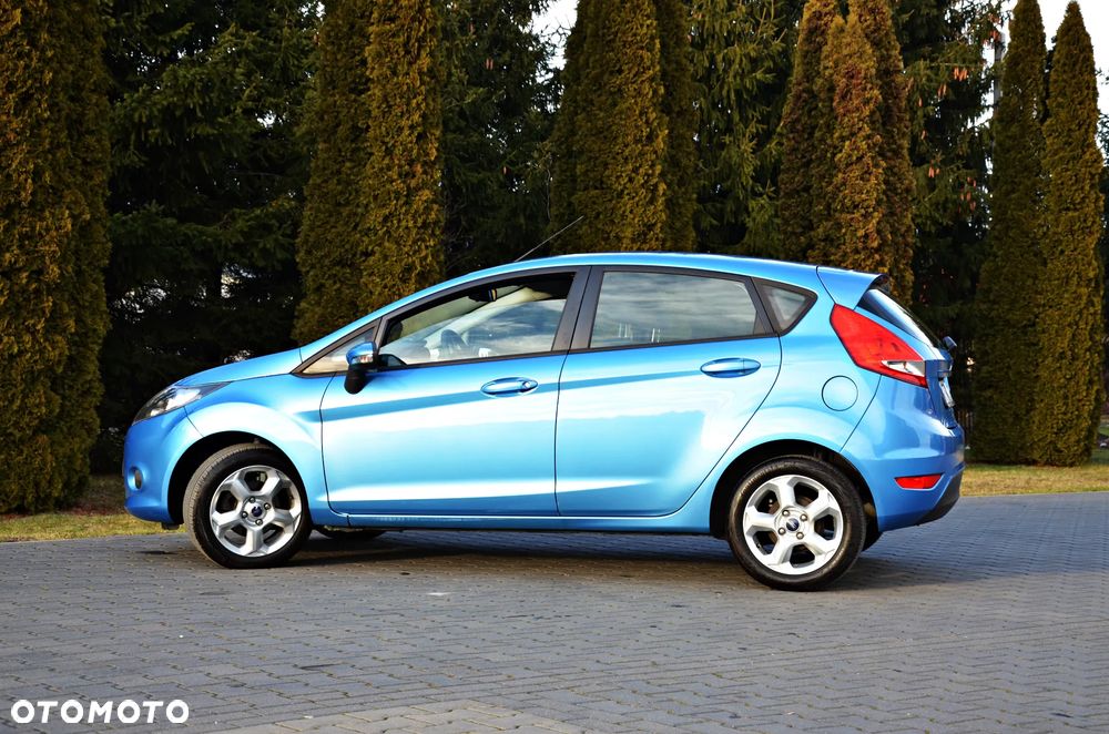 Ford Fiesta 1.25 Ghia - 20