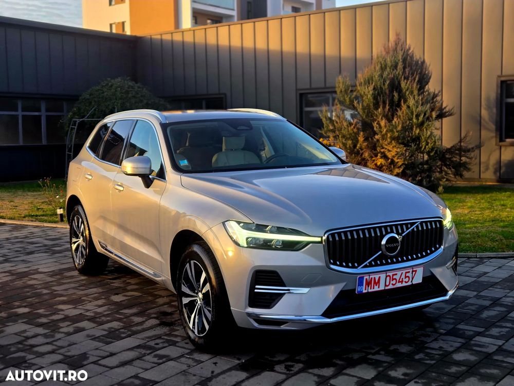 Volvo XC 60 T6 AWD Recharge Geartronic Inscription - 1