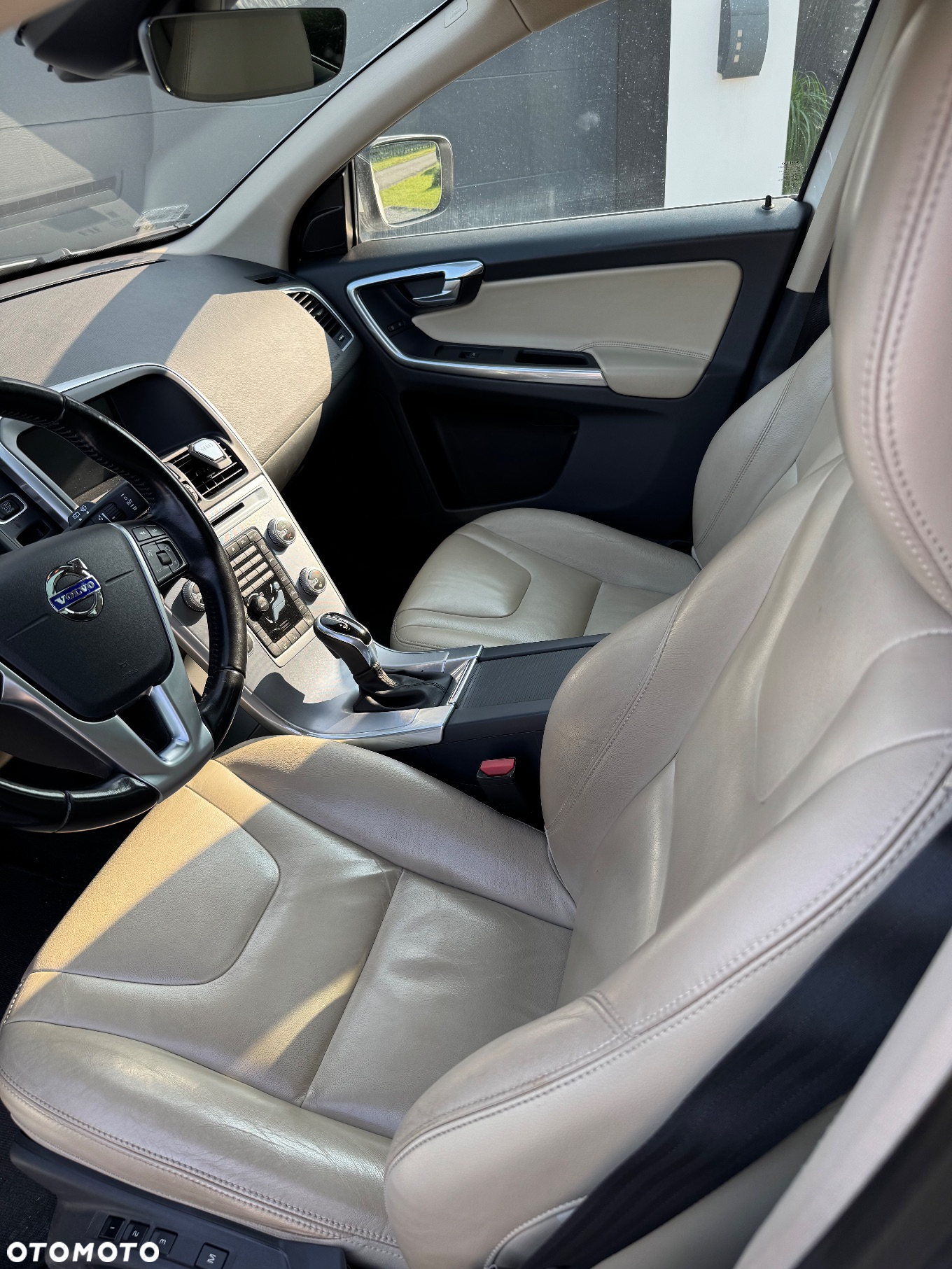 Volvo XC 60 - 25