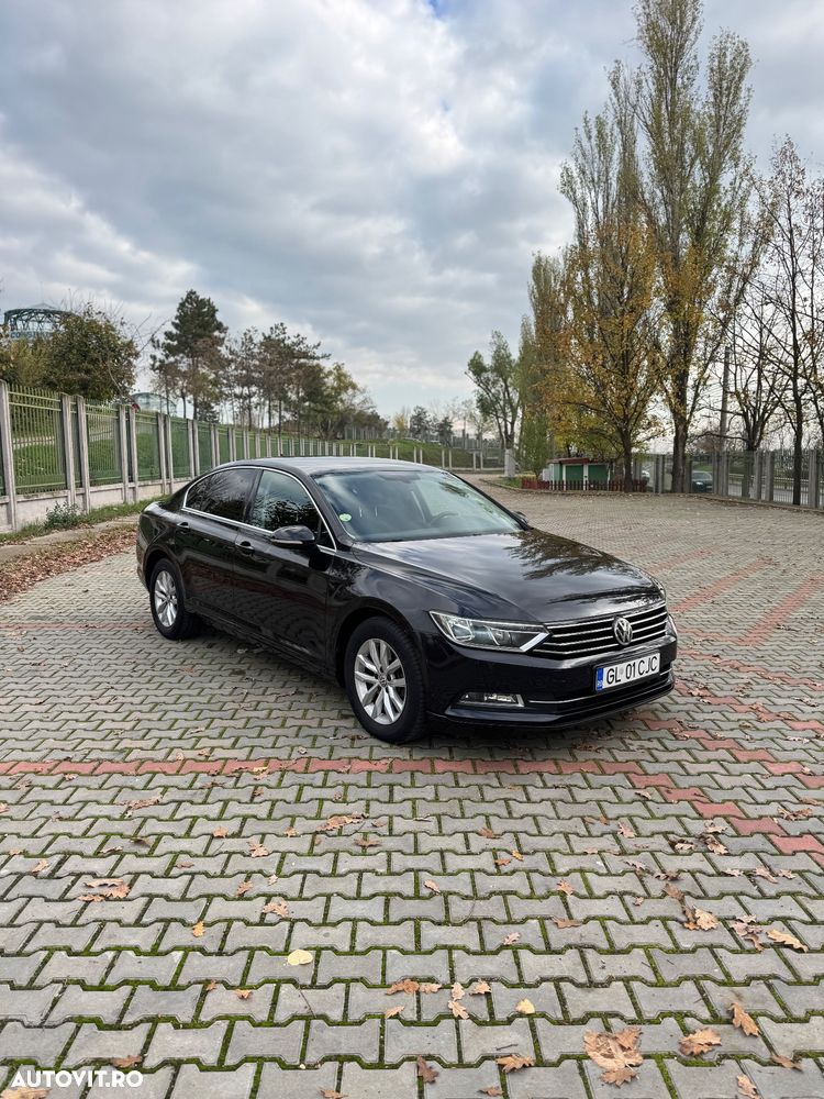 Volkswagen Passat 1.6 TDI (BlueMotion Technology) DSG Comfortline - 1