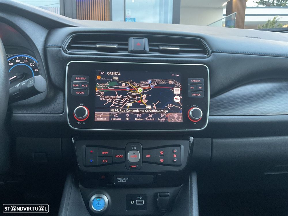 Nissan Leaf Acenta - 22