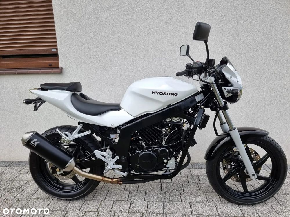 Hyosung GT - 2