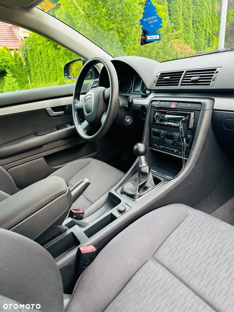 Audi A4 Avant 1.8 T - 7