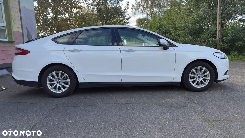 Ford Mondeo 2.0 TDCi Trend - 10