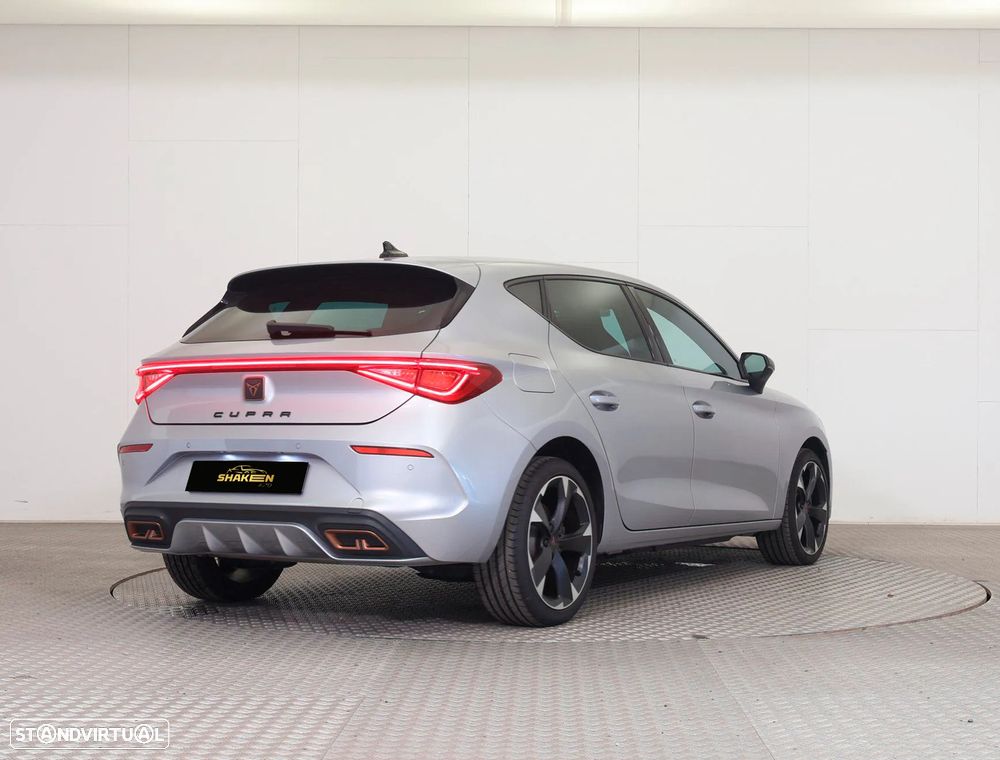 Cupra Leon 1.4 e-Hybrid VZ DSG - 6