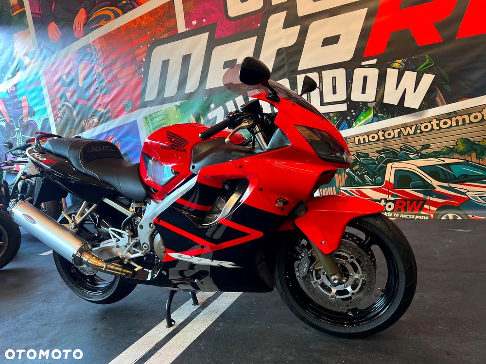Honda CBR - 5