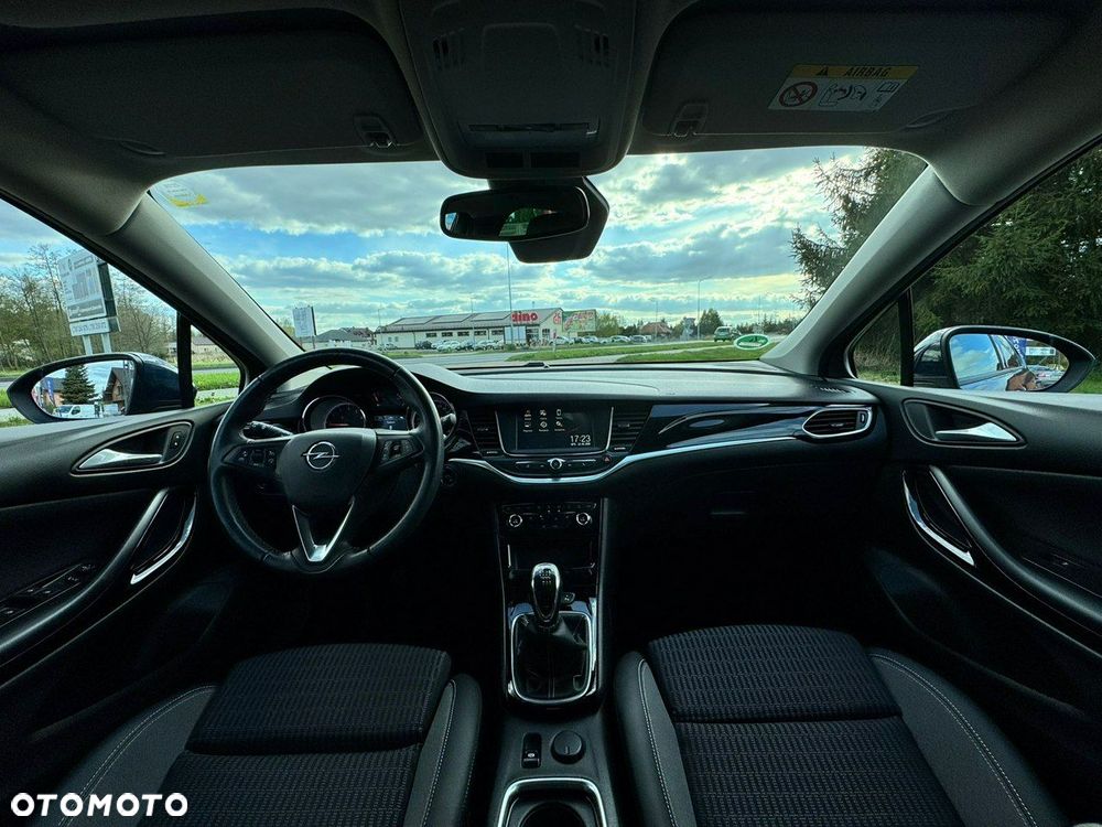 Opel Astra - 17