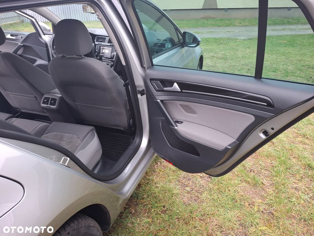 Volkswagen Golf 2.0 TDI 4Motion (BlueMotion Tech) Highline - 14