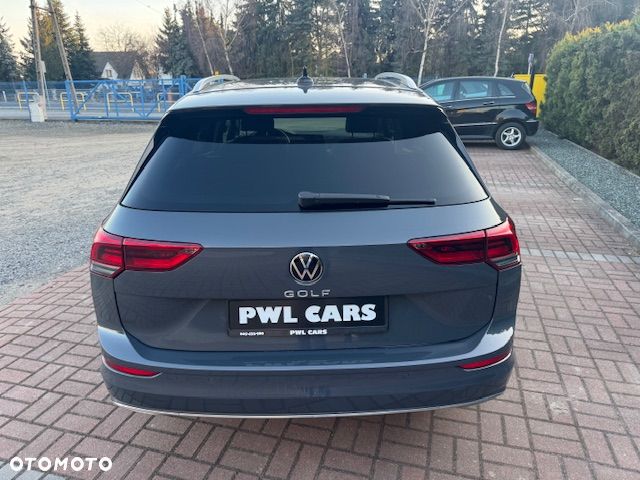 Volkswagen Golf Variant - 5