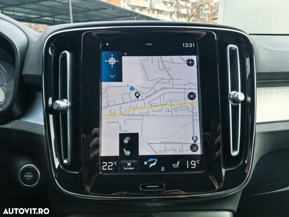 Volvo XC 40 T4 Recharge DKG Ultimate Bright - 8