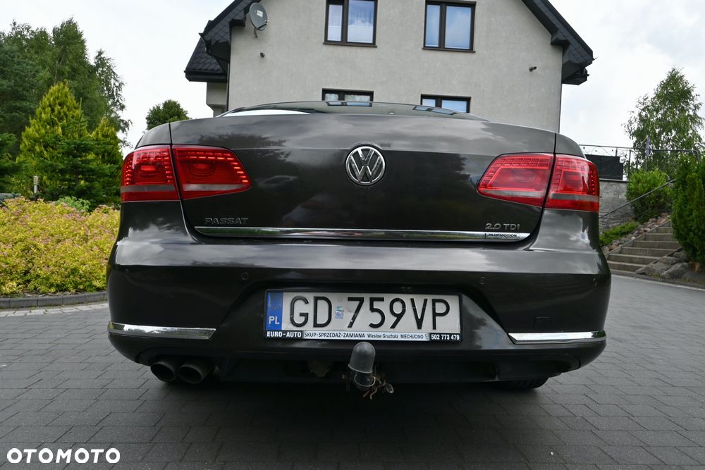 Volkswagen Passat 2.0 TDI Highline - 6