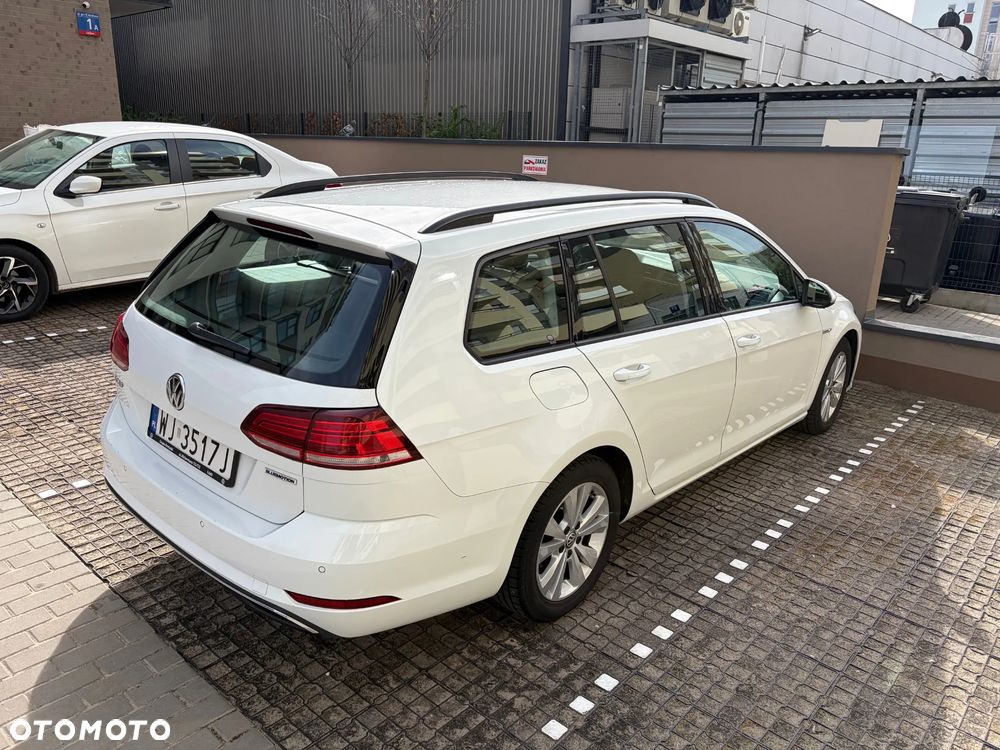 Volkswagen Golf 1.5 TSI BMT Comfortline - 3