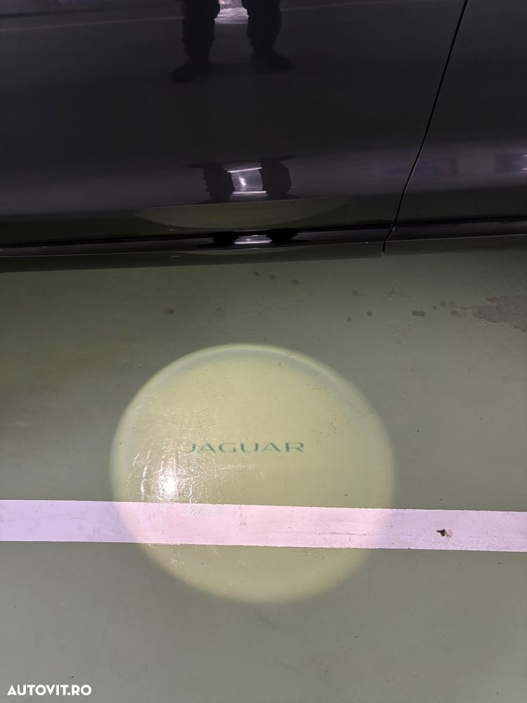 Jaguar F-Pace 30d AWD S - 30