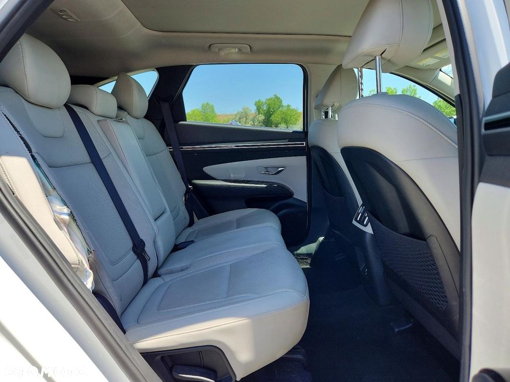 Hyundai Tucson - 11