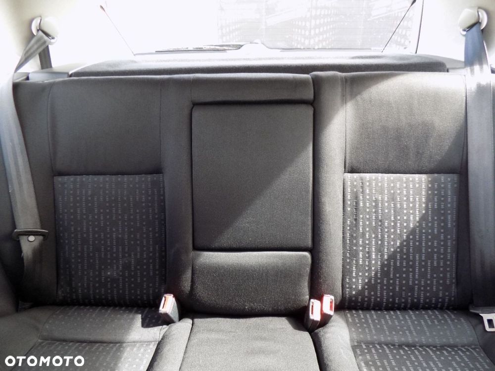 Volkswagen Golf - 8