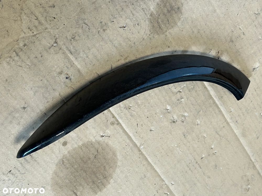 LISTWA DEKOR BMW F30 DRZWI - 1